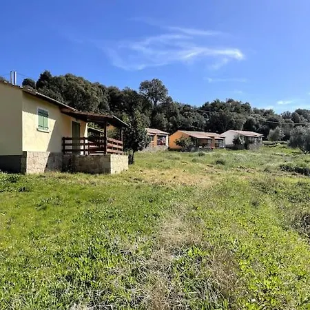 Maison Au Calme Avec Piscine Et Climatisation Holiday home
