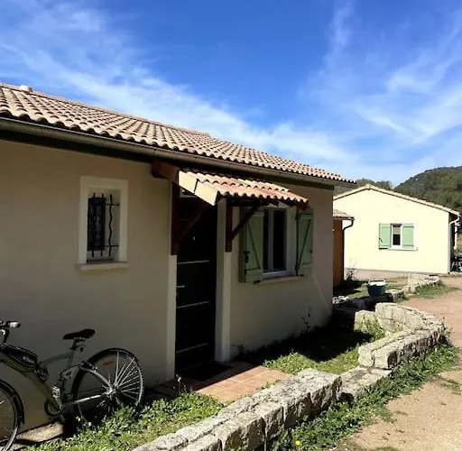 Kalliste Tatil Evi *